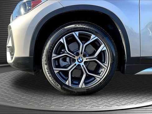 Used 2021 BMW X1 xDrive28i w/ Premium Package AWD/4WD image 33