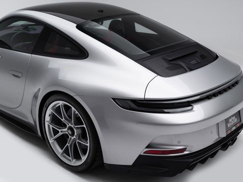 Used 2024 Porsche 911 GT3 image 59