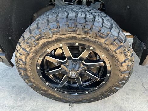 Used 2022 GMC Sierra 2500 AT4 w/ Gooseneck/5TH Wheel Package image 12