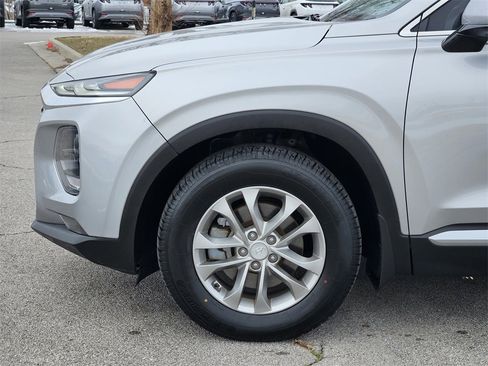 Used 2020 Hyundai Santa Fe SEL image 6