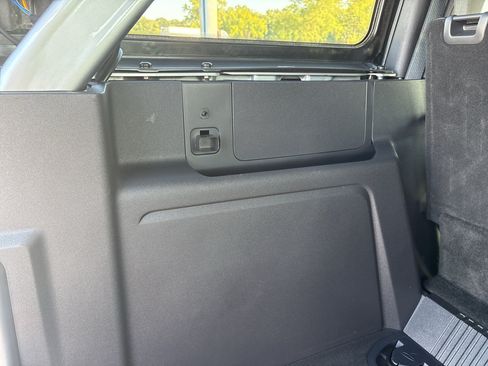 Used 2023 Ford Bronco Wildtrak AWD/4WD image 30