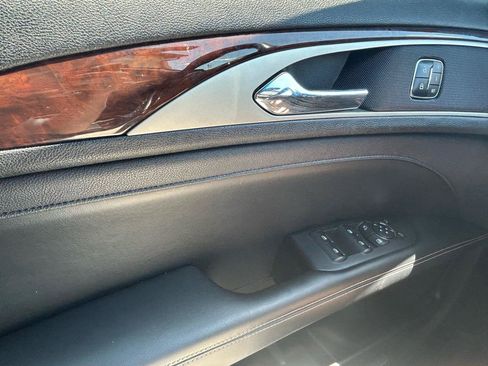 Used 2017 Lincoln MKZ Reserve w/ Climate Package AWD/4WD image 31