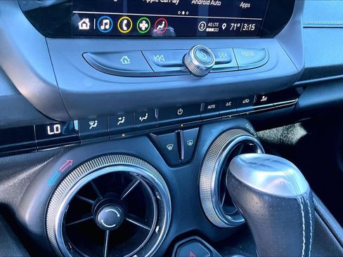 Used 2021 Chevrolet Camaro SS image 34