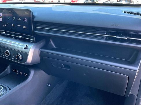 Used 2025 Hyundai Kona SE FWD image 16