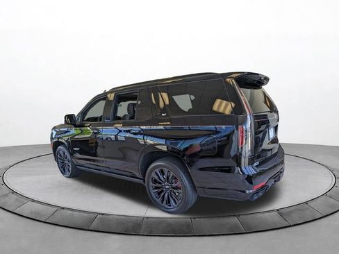 Used 2023 Cadillac Escalade V w/ LPO, ONYX Package AWD/4WD image 6