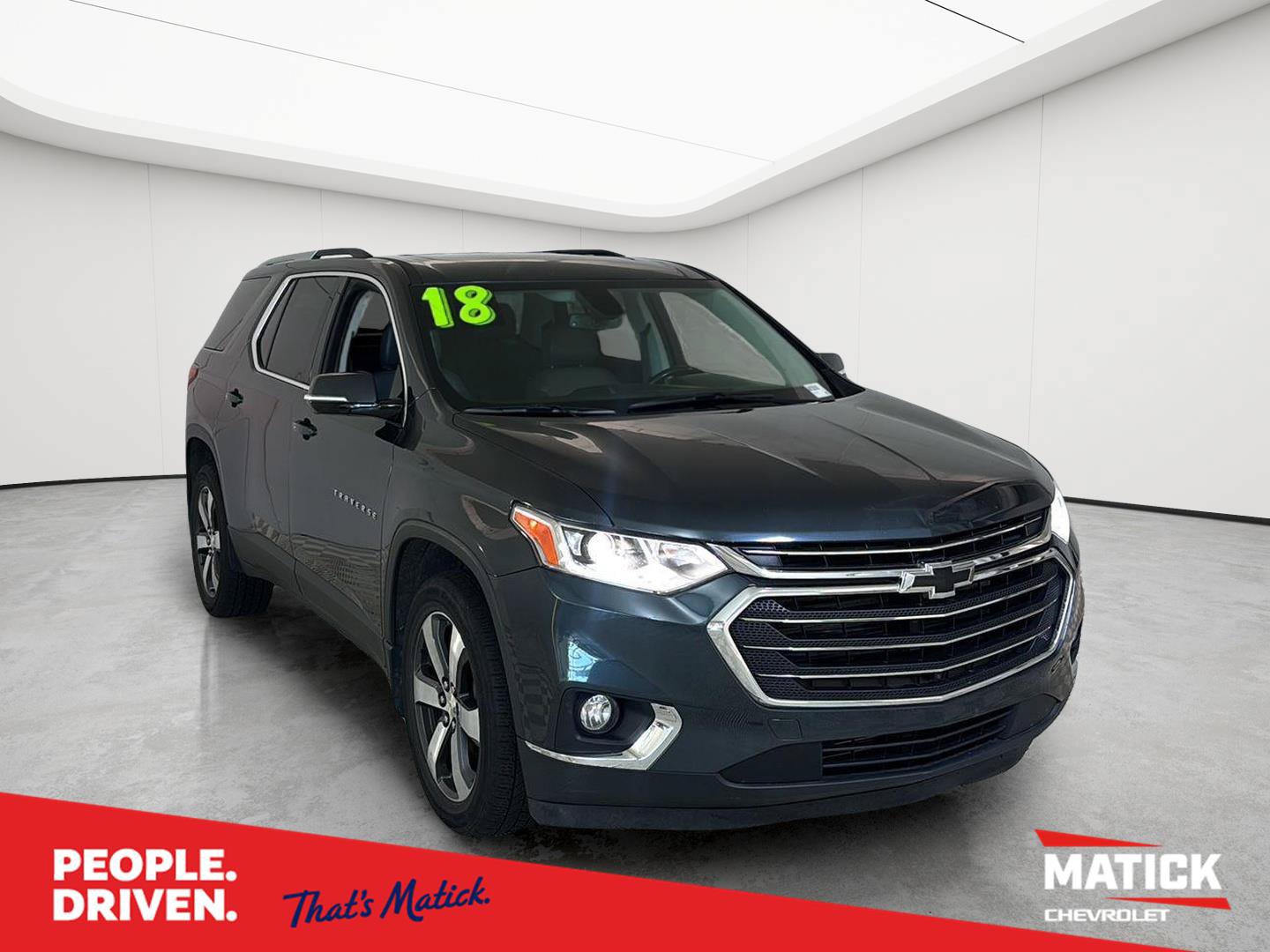 Used 2018 Chevrolet Traverse LT w/ LPO, Floor Liner Package AWD/4WD image 1