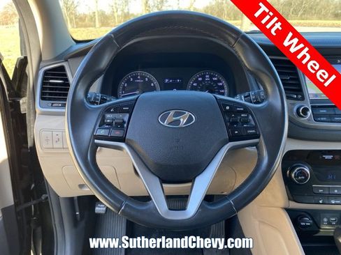 Used 2018 Hyundai Tucson SEL Plus w/ Cargo Package image 18