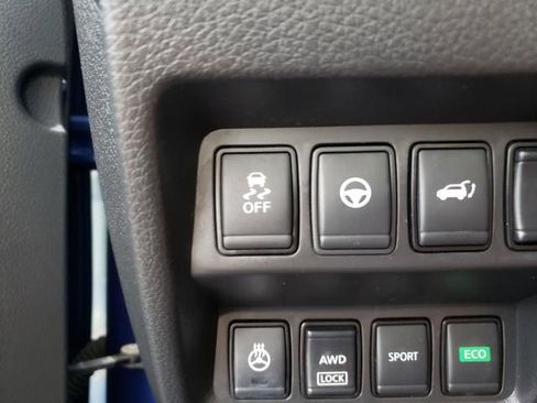 Used 2019 Nissan Rogue SL image 23