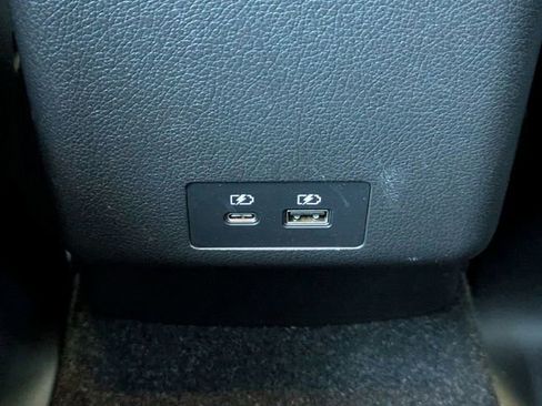 Used 2025 Mitsubishi Outlander Sport LE image 15