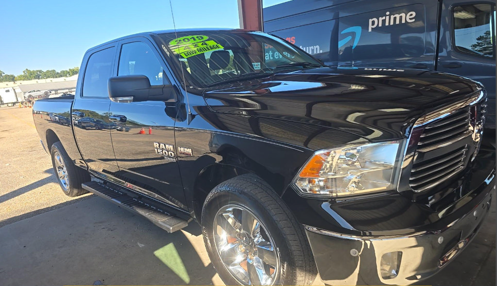 Used 2019 RAM 1500 Big Horn AWD/4WD image 4