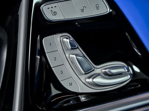 Used 2025 Mercedes-Benz G 63 AMG 4MATIC image 24