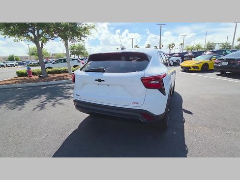New 2026 Chevrolet Trax RS w/ Driver Confidence Package FWD image 17