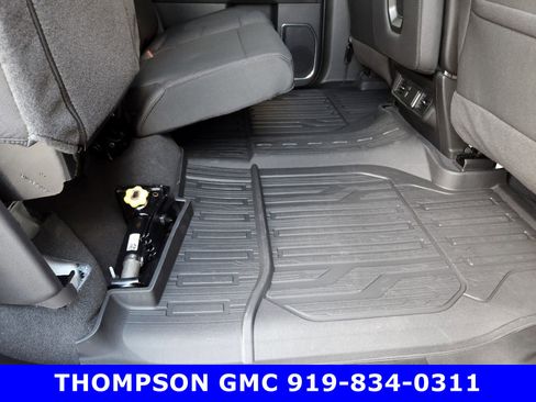 New 2024 GMC Sierra 1500 SLE w/ Max Trailering Package image 39
