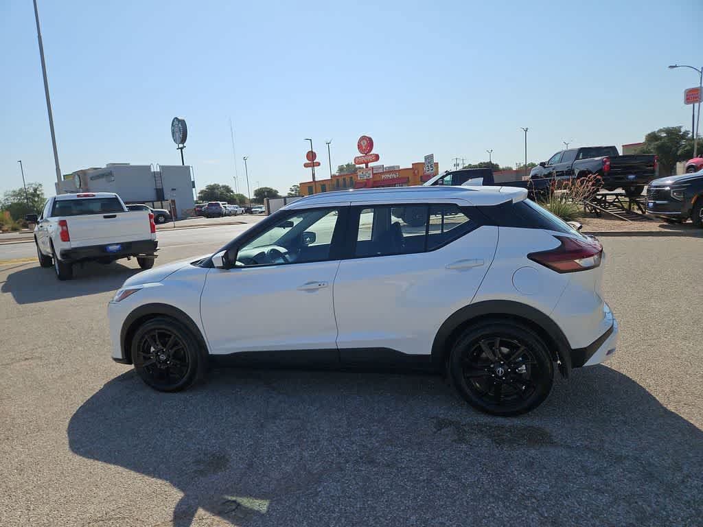 Used 2024 Nissan Kicks SV FWD image 5