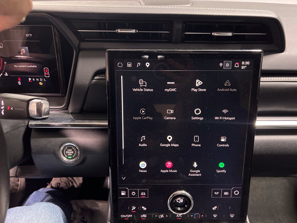 Used 2026 GMC Terrain Elevation FWD image 34