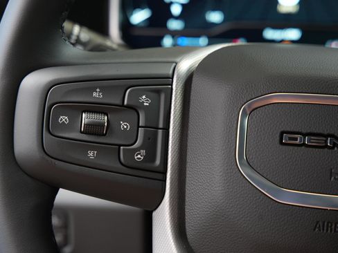 New 2025 GMC Sierra 2500 Denali w/ Denali Reserve Package image 36