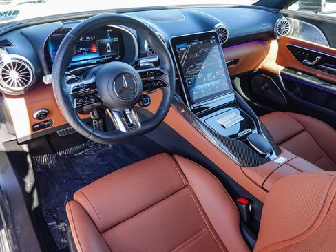 Used 2023 Mercedes-Benz SL 63 AMG 4MATIC image 14