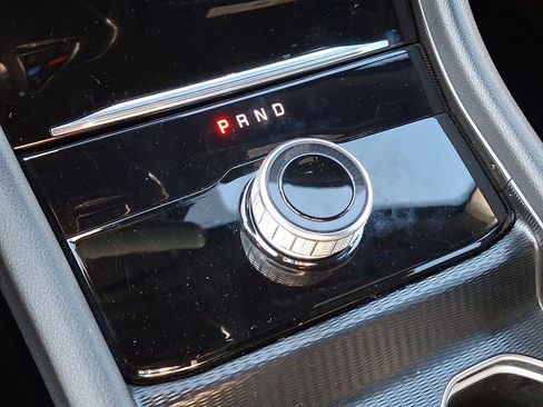 Used 2025 Jeep Grand Cherokee Altitude image 31