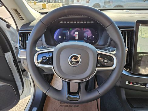 New 2026 Volvo XC90 B6 Plus w/ Protection Package Premier image 14