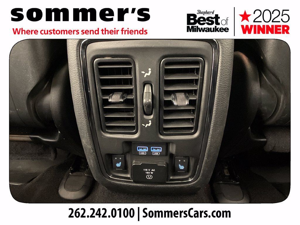 Used 2019 Jeep Grand Cherokee Overland AWD/4WD image 24