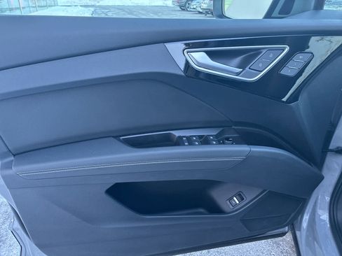 Used 2023 Audi Q4 e-tron Premium Plus w/ Premium Plus image 13