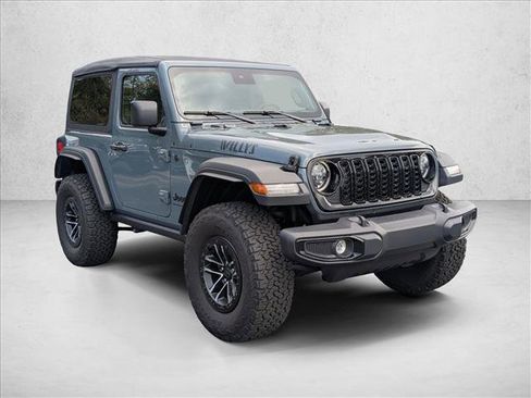 Used 2025 Jeep Wrangler Willys image 4