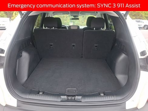 Used 2022 Ford Escape SE w/ Convenience Package image 27