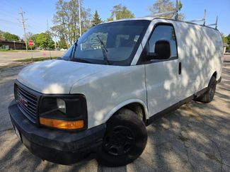 Used 2008 GMC Savana 1500 AWD image 1
