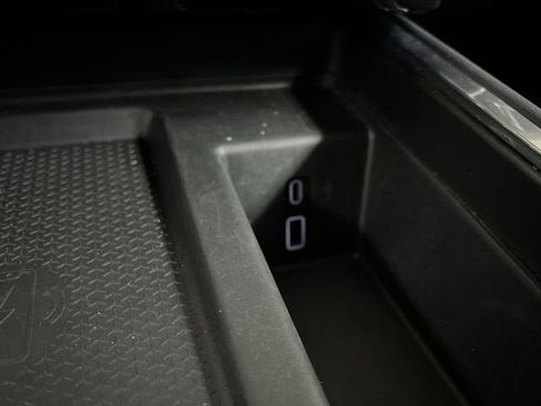 Certified 2025 GMC Acadia Elevation image 35