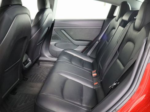 Used 2019 Tesla Model 3 Long Range image 15
