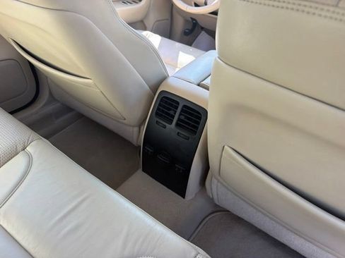Used 2009 Lincoln MKS AWD image 37