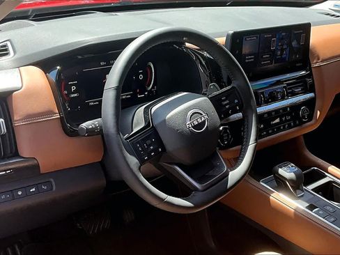 New 2026 Nissan Pathfinder Platinum AWD/4WD image 8