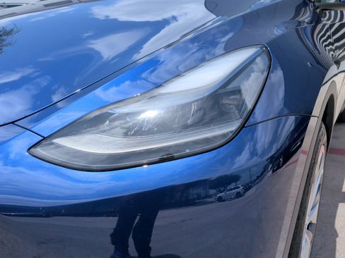 Used 2024 Tesla Model Y Long Range AWD/4WD image 6