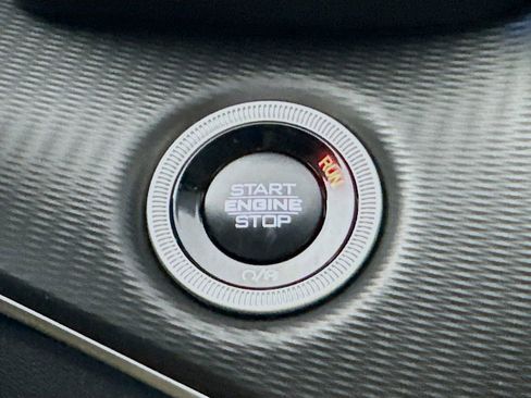 Used 2025 Jeep Grand Cherokee L Laredo w/ Luxury Tech Group I RWD image 28