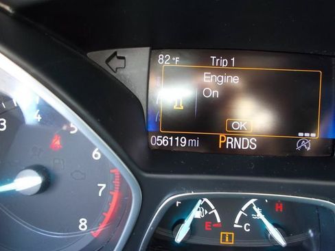 Used 2017 Ford Escape SE w/ Equipment Group 201A AWD/4WD image 35
