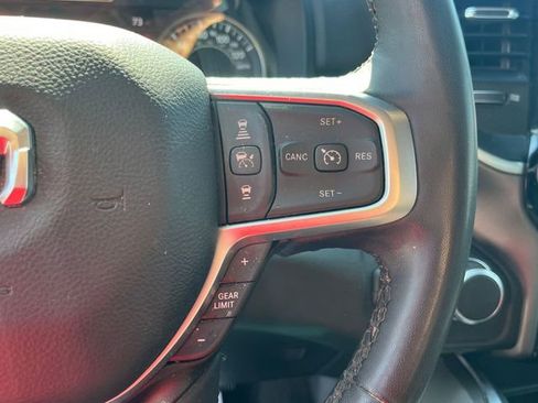 Used 2025 RAM 1500 Big Horn AWD/4WD image 17