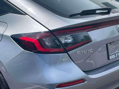 Used 2022 Honda Civic Sport image 8
