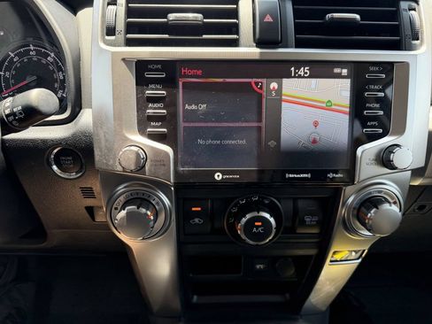 Used 2024 Toyota 4Runner SR5 Premium w/ Moonroof Package AWD/4WD image 31