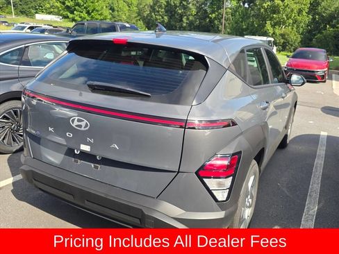 Used 2026 Hyundai Kona SE FWD image 8