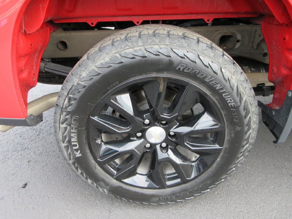 Certified 2022 Chevrolet Silverado 1500 Custom AWD/4WD image 9