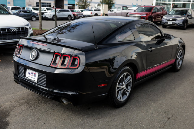 Used 2014 Ford Mustang Premium RWD image 18