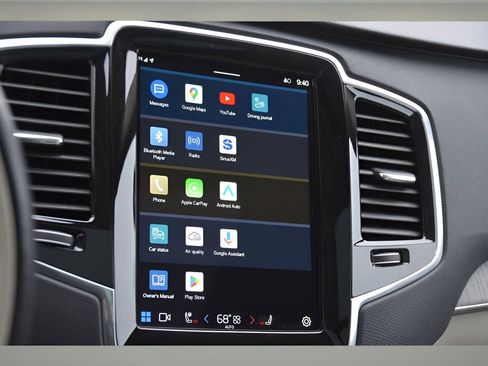 Certified 2023 Volvo XC90 B6 Plus w/ Protection Package Premier image 21