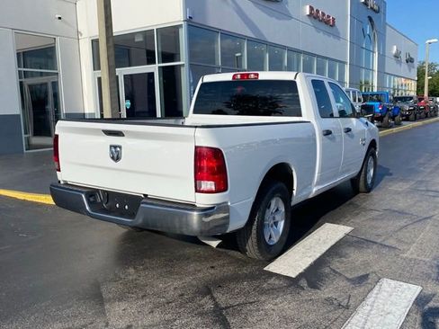 Used 2022 RAM 1500 Tradesman w/ Chrome Appearance Group RWD image 9