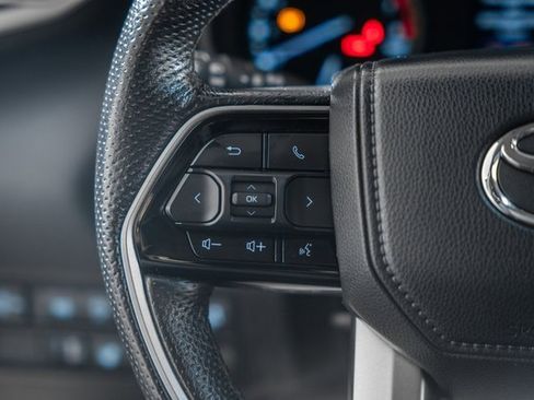 Used 2022 Toyota Tundra Limited image 37