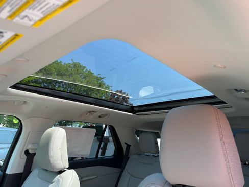 New 2026 Ford Explorer Active w/ Active Comfort Package AWD/4WD image 23