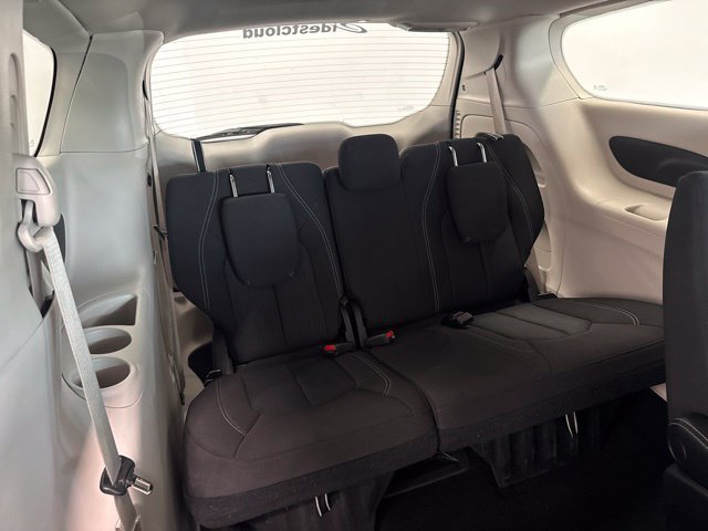 Used 2023 Chrysler Voyager LX FWD image 30