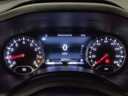 Used 2021 Jeep Renegade Latitude AWD/4WD image 23