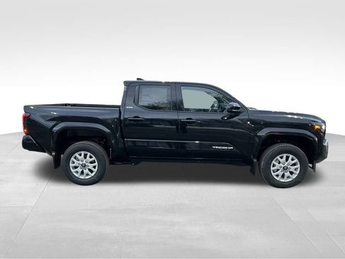 New 2026 Toyota Tacoma SR5 image 6