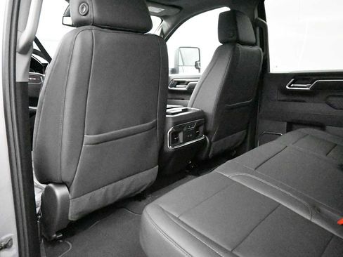 New 2026 GMC Sierra 2500 SLT w/ SLT Premium Package AWD/4WD image 11