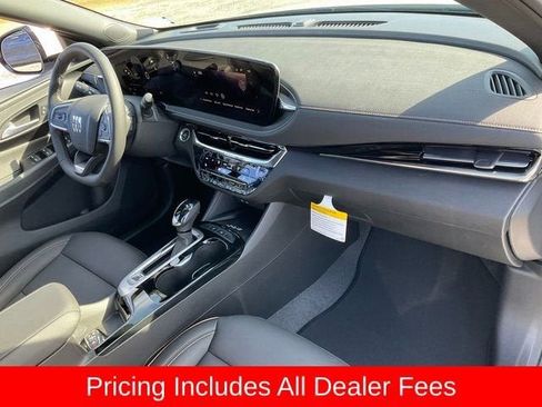 New 2026 Buick Envista Sport Touring FWD image 19